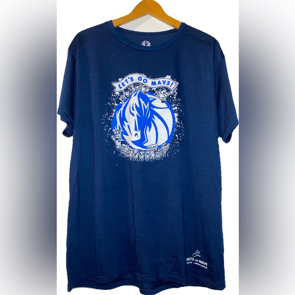3/45$ - Official Special Edition Dallas Mavericks T-shirt